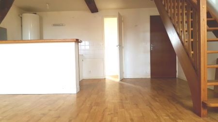 appartement à louer - 3 pièces - 49 m2 - PROVINS - 77 - ILE-DE-FRANCE