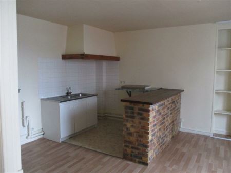 appartement à louer - 3 pièces - 51 m2 - NANGIS - 77 - ILE-DE-FRANCE