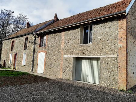 Maison à louer - 5 pièces - 132 m2 - LOUAN VILLEGRUIS FONTAINE - 77 - ILE-DE-FRANCE