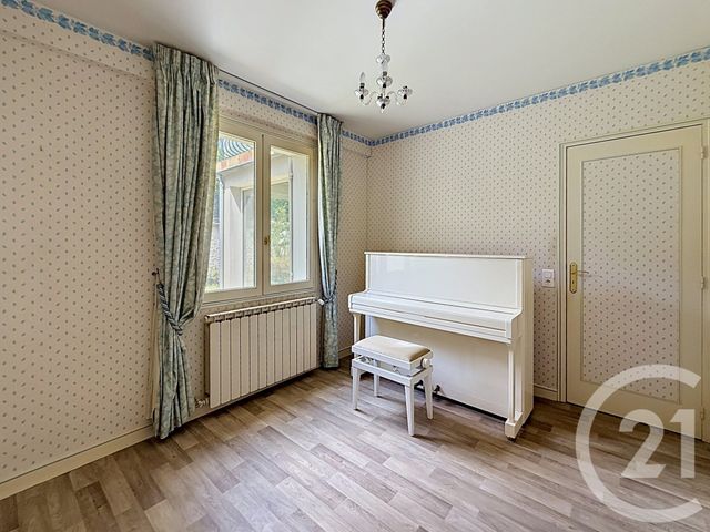 maison à vendre - 7 pièces - 140.32 m2 - PROVINS - 77 - ILE-DE-FRANCE - Century 21 Martinot Immobilier