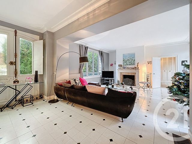 maison à vendre - 11 pièces - 351.44 m2 - VILLIERS SUR SEINE - 77 - ILE-DE-FRANCE - Century 21 Martinot Immobilier