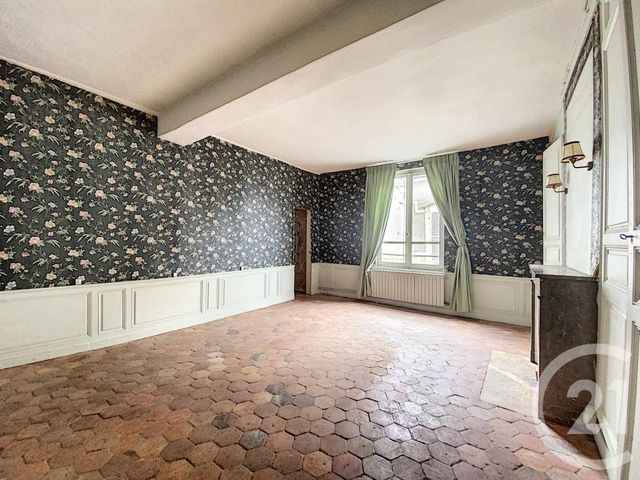Afficher la photo en grand immeuble à vendre - 250.0 m2 - PROVINS - 77 - ILE-DE-FRANCE - Century 21 Martinot Immobilier