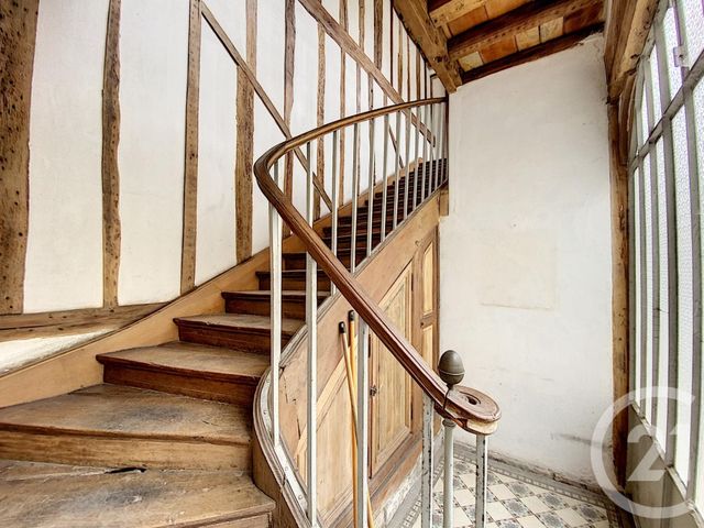 Afficher la photo en grand immeuble à vendre - 250.0 m2 - PROVINS - 77 - ILE-DE-FRANCE - Century 21 Martinot Immobilier