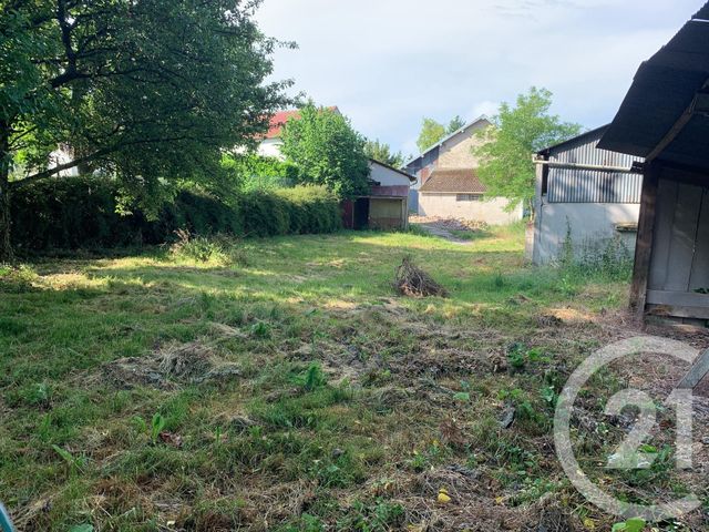 Afficher la photo en grand terrain à vendre - 1238.0 m2 - ROUILLY - 77 - ILE-DE-FRANCE - Century 21 Martinot Immobilier