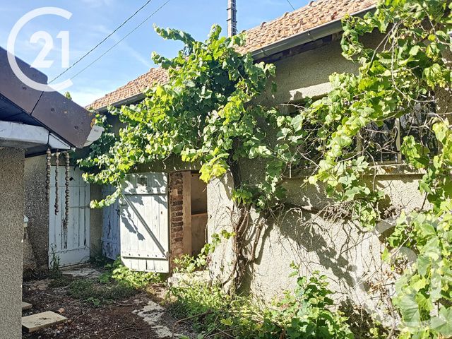 maison - FONTAINE FOURCHES - 77