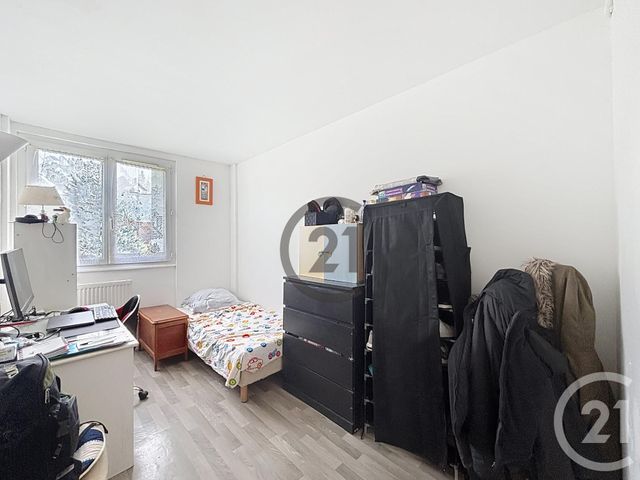 Appartement F5 à vendre - 5 pièces - 89.95 m2 - PROVINS - 77 - ILE-DE-FRANCE - Century 21 Martinot Immobilier
