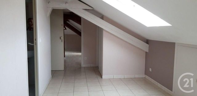 Appartement F2 à vendre - 2 pièces - 25.8 m2 - PROVINS - 77 - ILE-DE-FRANCE - Century 21 Martinot Immobilier