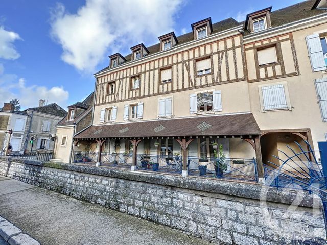 Appartement F3 à vendre - 3 pièces - 73.0 m2 - PROVINS - 77 - ILE-DE-FRANCE - Century 21 Martinot Immobilier