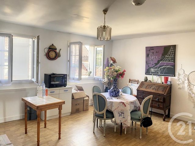 Appartement F3 à louer - 3 pièces - 53.77 m2 - VILLENAUXE LA GRANDE - 10 - CHAMPAGNE-ARDENNE - Century 21 Martinot Immobilier