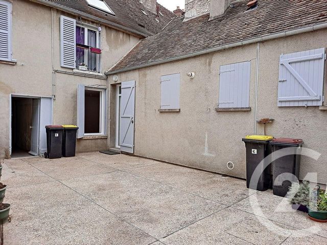 Appartement F1 à louer - 1 pièce - 14.77 m2 - PROVINS - 77 - ILE-DE-FRANCE - Century 21 Martinot Immobilier