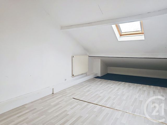 Appartement F3 à vendre - 3 pièces - 77.97 m2 - PROVINS - 77 - ILE-DE-FRANCE - Century 21 Martinot Immobilier