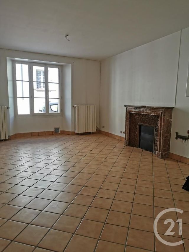 Appartement F2 à louer - 2 pièces - 38.36 m2 - PROVINS - 77 - ILE-DE-FRANCE - Century 21 Martinot Immobilier