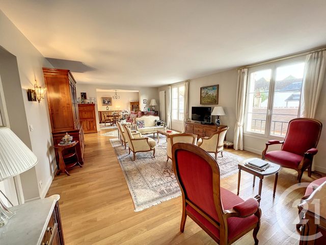 Appartement F6 à vendre - 6 pièces - 194.88 m2 - PROVINS - 77 - ILE-DE-FRANCE - Century 21 Martinot Immobilier