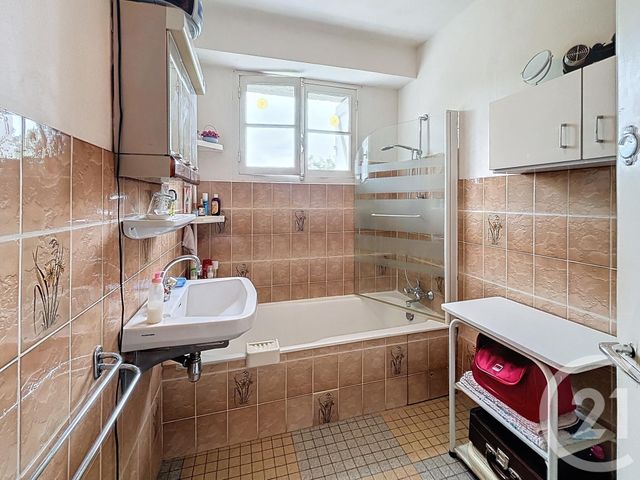 Afficher la photo en grand maison à vendre - 5 pièces - 147.7 m2 - MONTPOTHIER - 10 - CHAMPAGNE-ARDENNE - Century 21 Martinot Immobilier