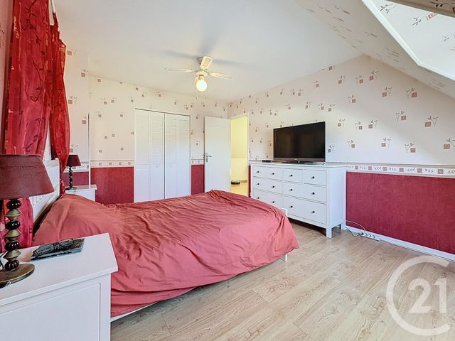 Afficher la photo en grand maison à vendre - 7 pièces - 149.6 m2 - LONGUEVILLE - 77 - ILE-DE-FRANCE - Century 21 Martinot Immobilier