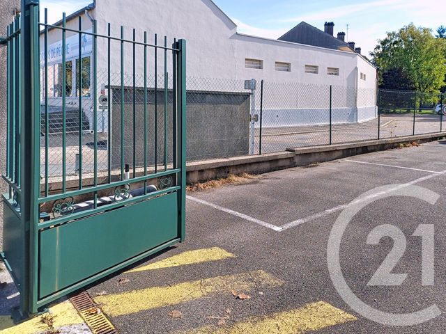 parking à louer - 9.0 m2 - PROVINS - 77 - ILE-DE-FRANCE - Century 21 Martinot Immobilier