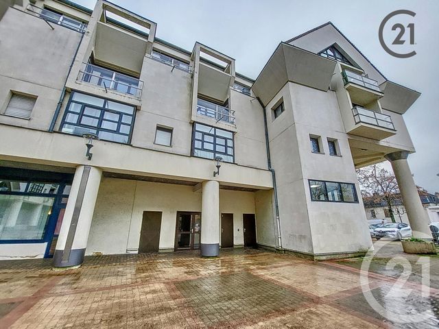 Afficher la photo en grand Appartement F1 à vendre - 1 pièce - 35.64 m2 - PROVINS - 77 - ILE-DE-FRANCE - Century 21 Martinot Immobilier