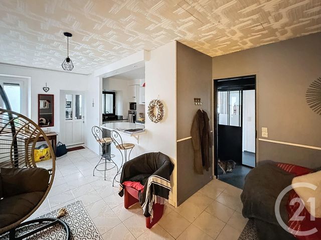 Appartement F3 à vendre - 3 pièces - 66.34 m2 - PROVINS - 77 - ILE-DE-FRANCE - Century 21 Martinot Immobilier