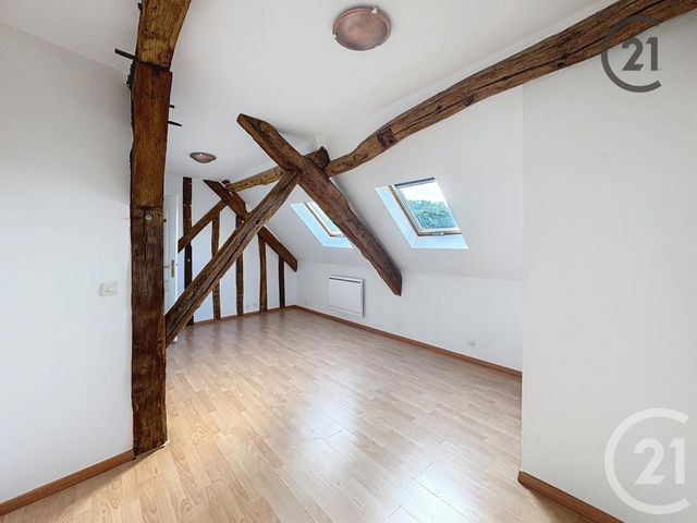 Afficher la photo en grand Appartement F3 à vendre - 4 pièces - 78.0 m2 - PROVINS - 77 - ILE-DE-FRANCE - Century 21 Martinot Immobilier