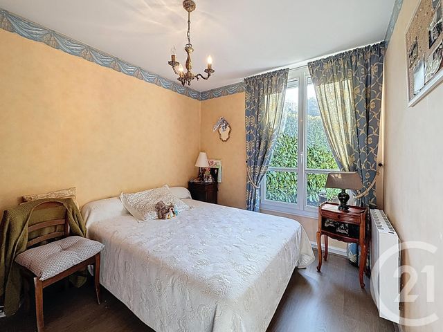 Appartement F3 à vendre - 3 pièces - 67.19 m2 - PROVINS - 77 - ILE-DE-FRANCE - Century 21 Martinot Immobilier