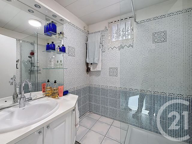 Appartement F3 à vendre - 3 pièces - 67.19 m2 - PROVINS - 77 - ILE-DE-FRANCE - Century 21 Martinot Immobilier