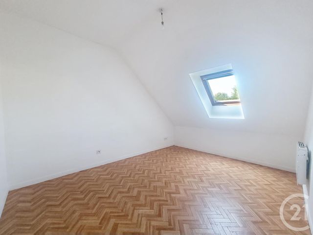 Appartement F2 à vendre - 2 pièces - 37.39 m2 - PROVINS - 77 - ILE-DE-FRANCE - Century 21 Martinot Immobilier