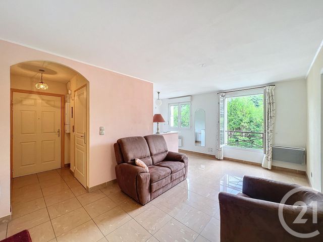 Appartement F2 à louer - 2 pièces - 38.97 m2 - PROVINS - 77 - ILE-DE-FRANCE - Century 21 Martinot Immobilier