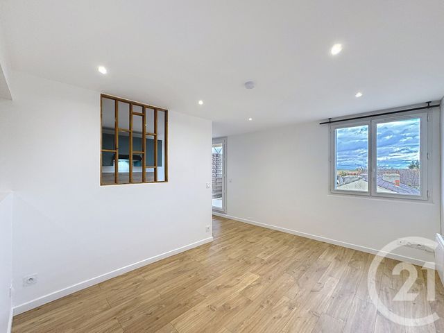 Afficher la photo en grand Appartement F2 à louer - 2 pièces - 42.08 m2 - GOUAIX - 77 - ILE-DE-FRANCE - Century 21 Martinot Immobilier