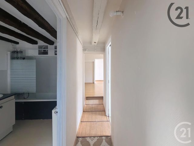Appartement F4 à vendre - 4 pièces - 82.8 m2 - PROVINS - 77 - ILE-DE-FRANCE - Century 21 Martinot Immobilier