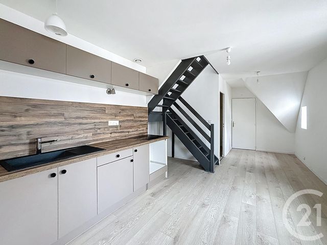 Appartement F2 à louer - 2 pièces - 43.61 m2 - PROVINS - 77 - ILE-DE-FRANCE - Century 21 Martinot Immobilier