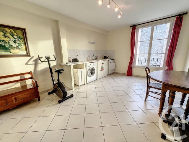 Appartement F6 à vendre - 6 pièces - 194.88 m2 - PROVINS - 77 - ILE-DE-FRANCE - Century 21 Martinot Immobilier