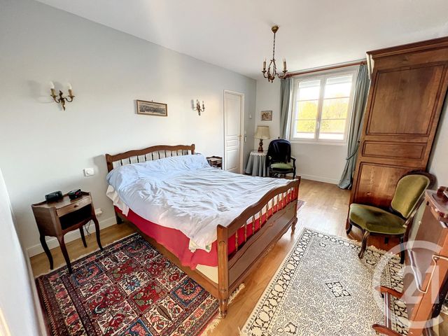 Appartement F6 à vendre - 6 pièces - 194.88 m2 - PROVINS - 77 - ILE-DE-FRANCE - Century 21 Martinot Immobilier