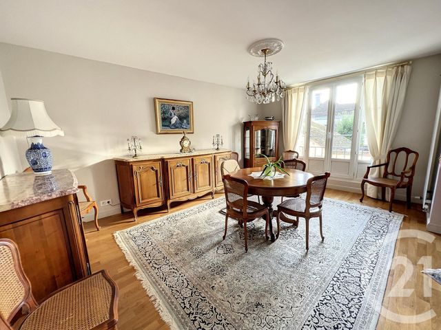 Appartement F6 à vendre - 6 pièces - 194.88 m2 - PROVINS - 77 - ILE-DE-FRANCE - Century 21 Martinot Immobilier