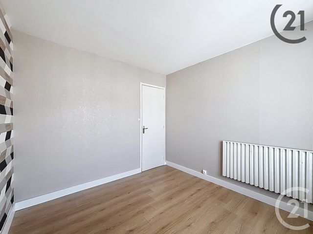 Appartement F3 à vendre - 3 pièces - 59.61 m2 - PROVINS - 77 - ILE-DE-FRANCE - Century 21 Martinot Immobilier