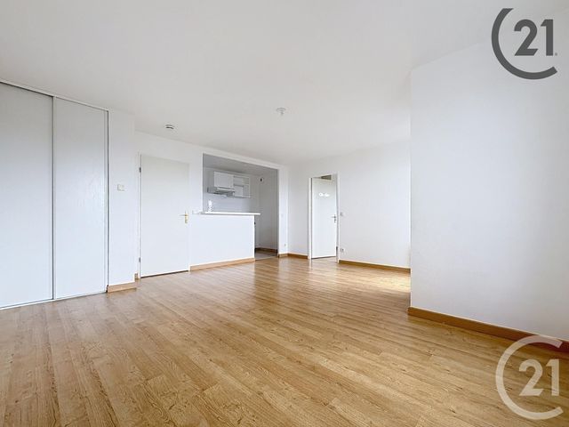 Appartement F2 à vendre - 2 pièces - 42.52 m2 - NANGIS - 77 - ILE-DE-FRANCE - Century 21 Martinot Immobilier