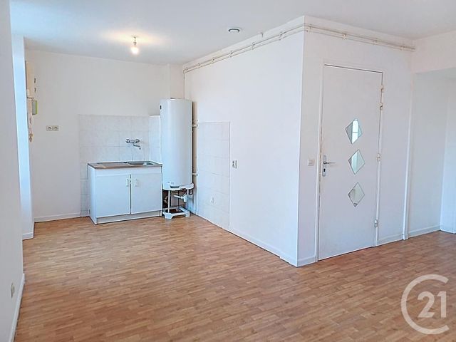 Appartement F3 à louer - 3 pièces - 53.19 m2 - VILLENAUXE LA GRANDE - 10 - CHAMPAGNE-ARDENNE - Century 21 Martinot Immobilier