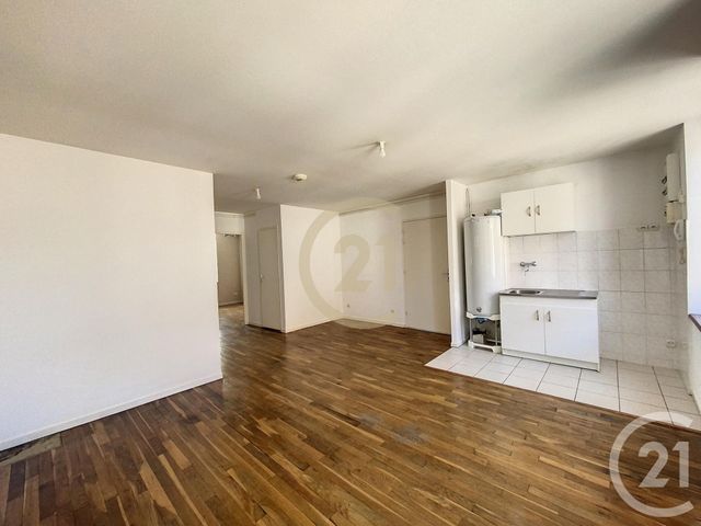 Appartement F3 à louer - 3 pièces - 50.91 m2 - VILLENAUXE LA GRANDE - 10 - CHAMPAGNE-ARDENNE - Century 21 Martinot Immobilier