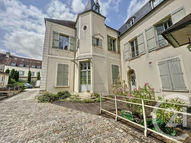 Appartement F3 à louer - 3 pièces - 69.9 m2 - PROVINS - 77 - ILE-DE-FRANCE - Century 21 Martinot Immobilier