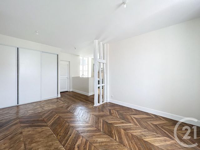 Appartement F3 à louer - 3 pièces - 69.9 m2 - PROVINS - 77 - ILE-DE-FRANCE - Century 21 Martinot Immobilier