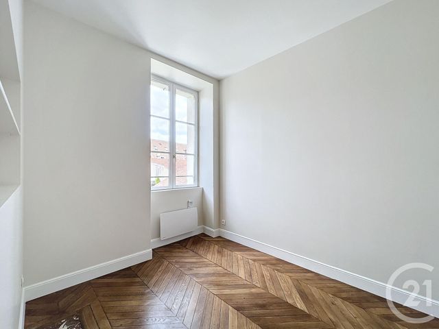 Appartement F3 à louer - 3 pièces - 69.9 m2 - PROVINS - 77 - ILE-DE-FRANCE - Century 21 Martinot Immobilier
