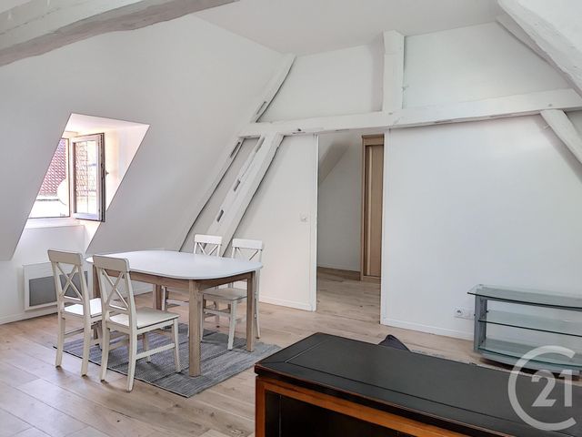 Appartement F2 à louer - 2 pièces - 39.13 m2 - DONNEMARIE DONTILLY - 77 - ILE-DE-FRANCE - Century 21 Martinot Immobilier