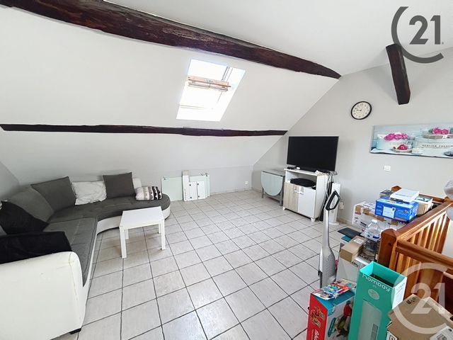 Appartement T4 à louer - 4 pièces - 71.14 m2 - PROVINS - 77 - ILE-DE-FRANCE - Century 21 Martinot Immobilier
