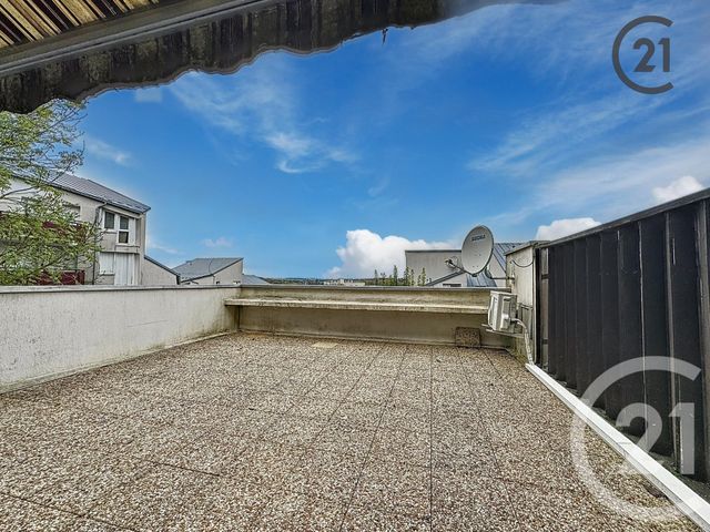 Appartement F5 à louer - 5 pièces - 89.68 m2 - PROVINS - 77 - ILE-DE-FRANCE - Century 21 Martinot Immobilier