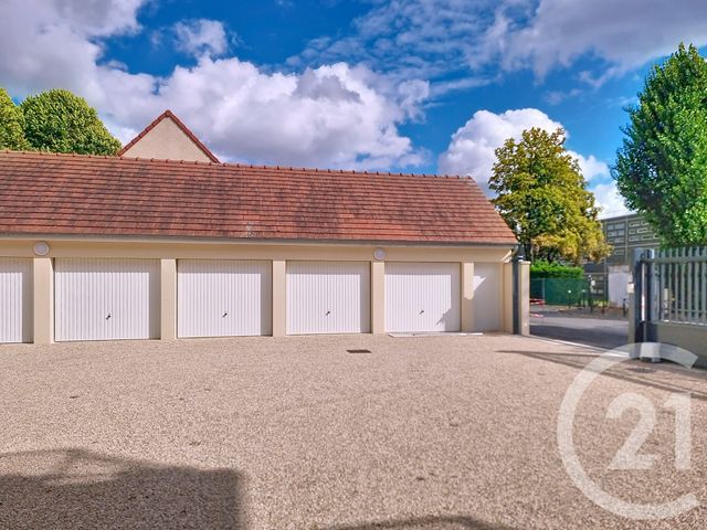 Afficher la photo en grand Appartement F3 bis à vendre - 4 pièces - 100.49 m2 - NANGIS - 77 - ILE-DE-FRANCE - Century 21 Martinot Immobilier