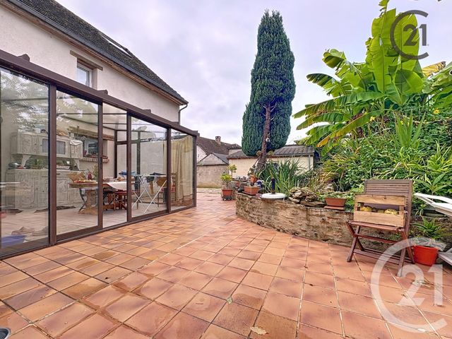 maison à vendre - 9 pièces - 229.8 m2 - SOURDUN - 77 - ILE-DE-FRANCE - Century 21 Martinot Immobilier