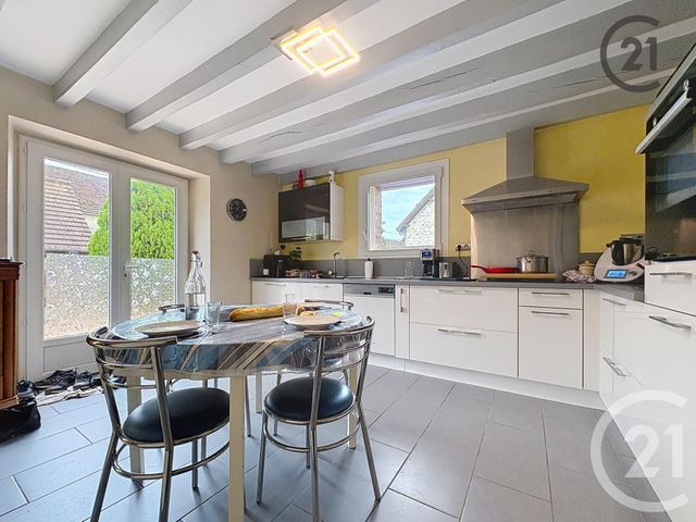 maison à vendre - 9 pièces - 229.8 m2 - SOURDUN - 77 - ILE-DE-FRANCE - Century 21 Martinot Immobilier