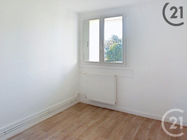 Appartement F5 à louer - 5 pièces - 90.3 m2 - PROVINS - 77 - ILE-DE-FRANCE - Century 21 Martinot Immobilier