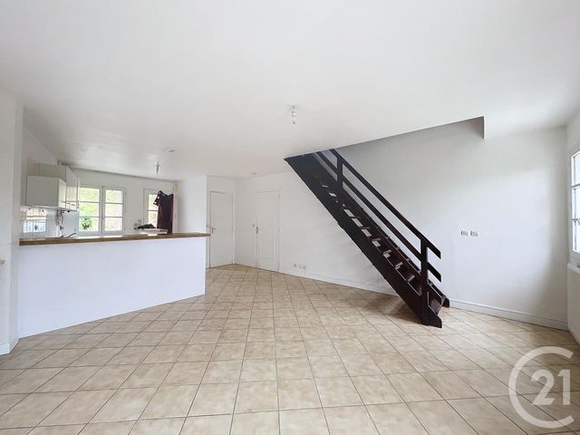 maison à louer - 3 pièces - 62.99 m2 - DONNEMARIE DONTILLY - 77 - ILE-DE-FRANCE - Century 21 Martinot Immobilier