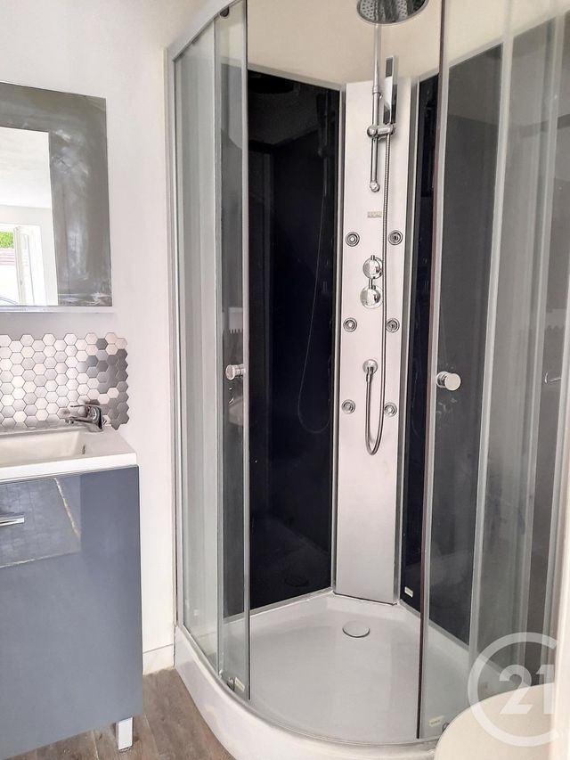 Appartement F1 à louer - 1 pièce - 14.69 m2 - PROVINS - 77 - ILE-DE-FRANCE - Century 21 Martinot Immobilier