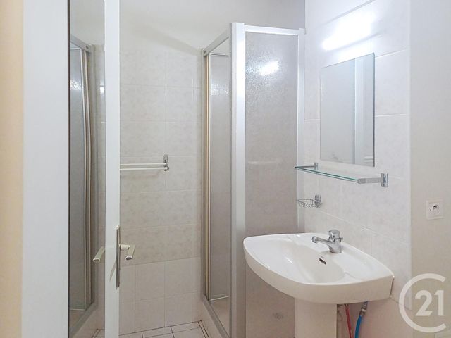 Appartement F3 à louer - 3 pièces - 68.09 m2 - PROVINS - 77 - ILE-DE-FRANCE - Century 21 Martinot Immobilier